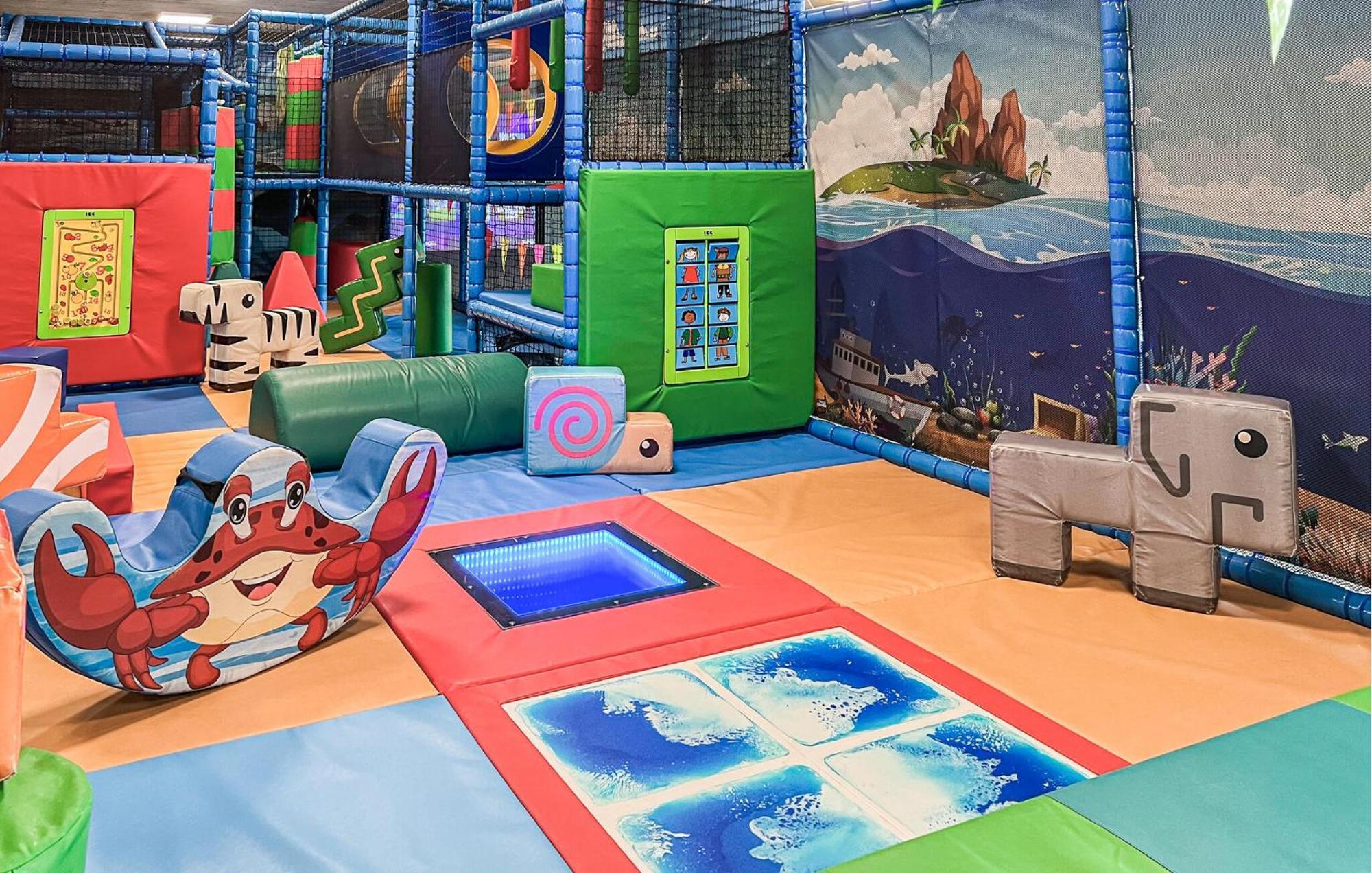 Vakantiepark De Zeeuwse Parel Scherpenisse ภายนอก รูปภาพ