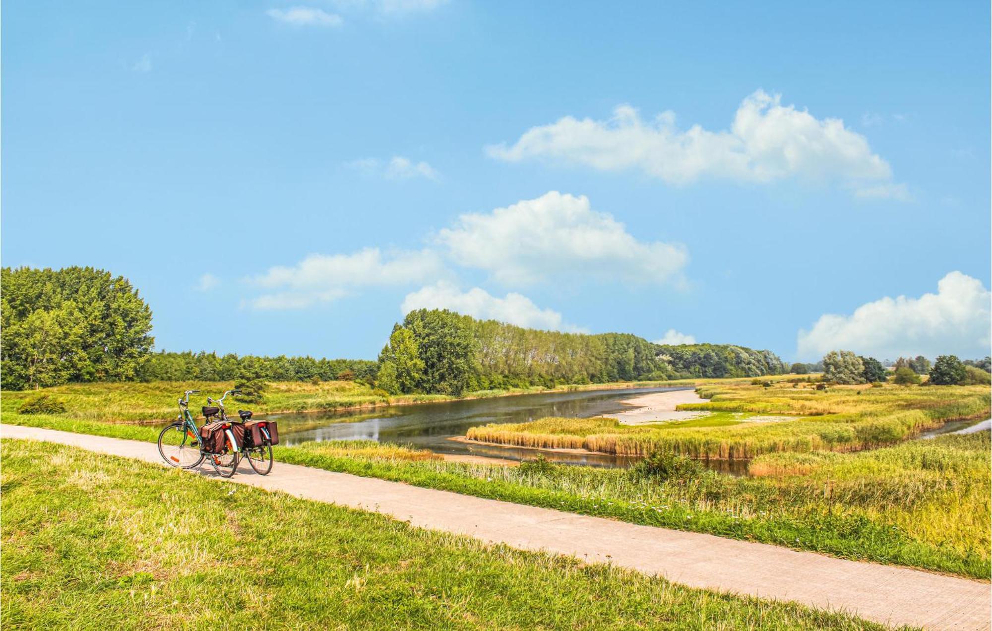 Vakantiepark De Zeeuwse Parel Scherpenisse ภายนอก รูปภาพ